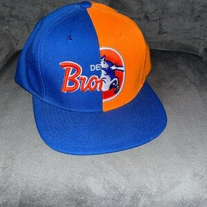 Denver Broncos SnapBack Hat (Vintage Wear - Two Tone) - [Stadium Purchase]